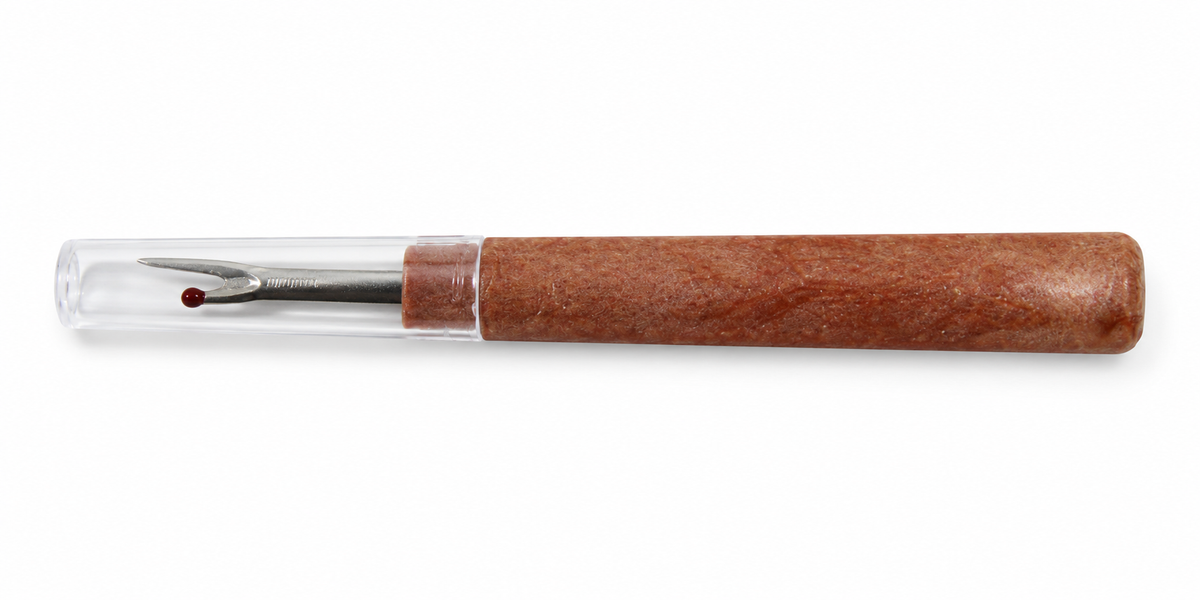 Superior Woody Color Seam Ripper with Ball Tip – 5½ Inches