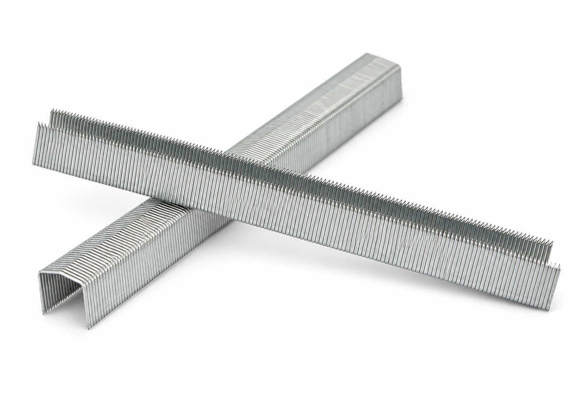 Superior 3/8 Galvanized Divergent Staples for Bostitch & Salco